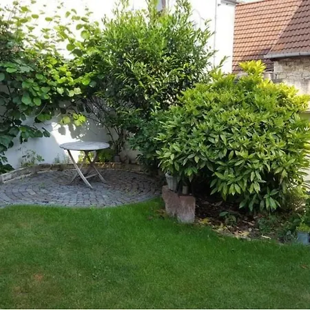 Vakantiehuis Gemutliches Stadthaus Mit Privatem Hof Und Garten *